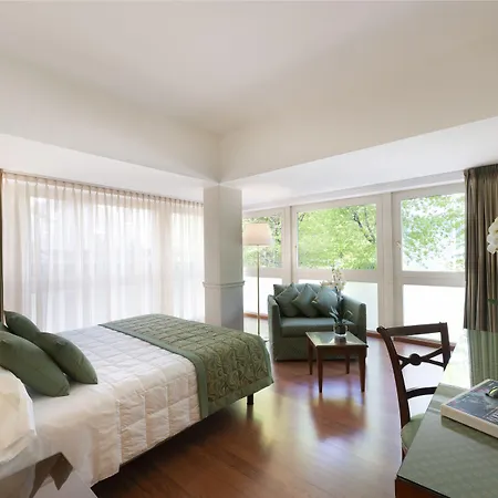 Barchetta Excelsior Hotel