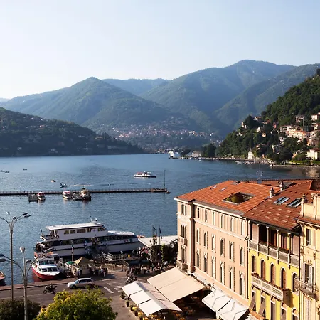 Barchetta Excelsior Szálloda 4*