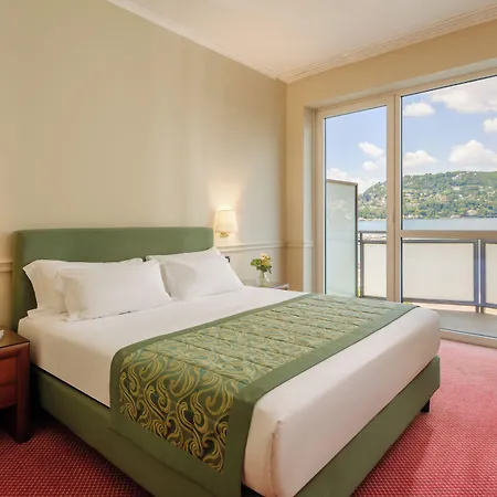 Barchetta Excelsior Hotel 4*