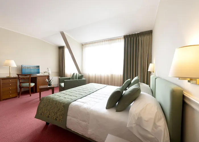 Barchetta Excelsior מלון