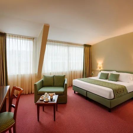 Barchetta Excelsior Hotel