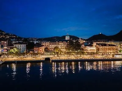 Barchetta Excelsior Como